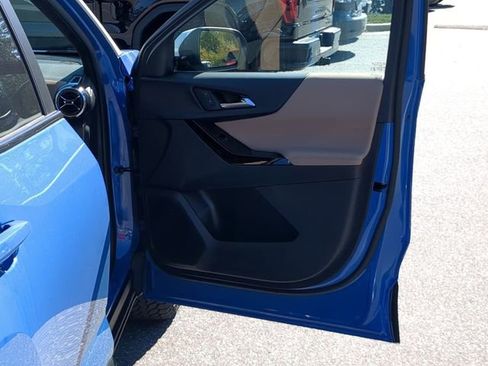 New 2026 Chevrolet Equinox ACTIV w/ Convenience Package III image 42