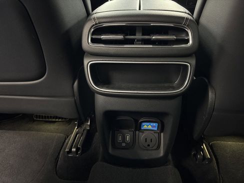 Used 2024 Genesis GV80 2.5T image 23