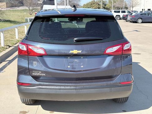Used 2019 Chevrolet Equinox LS image 5