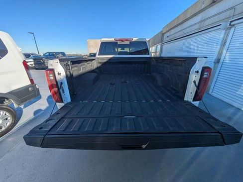Used 2024 GMC Sierra 2500 Denali Ultimate image 10
