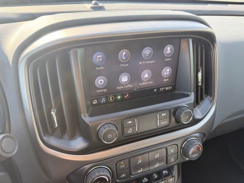 Used 2022 Chevrolet Colorado Z71 AWD/4WD image 11