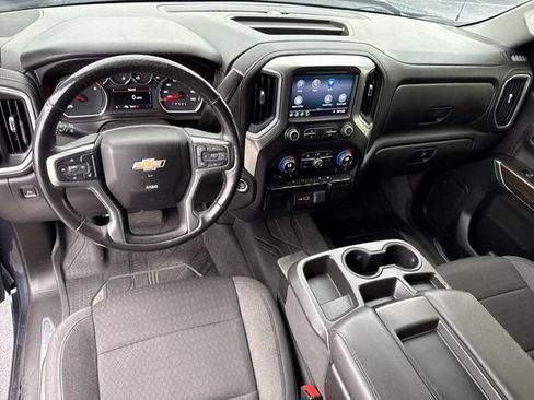 Used 2021 Chevrolet Silverado 1500 LT RWD image 18