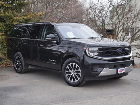 Certified 2025 Ford Expedition Max Platinum image 37