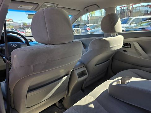 Used 2007 Toyota Camry LE image 24