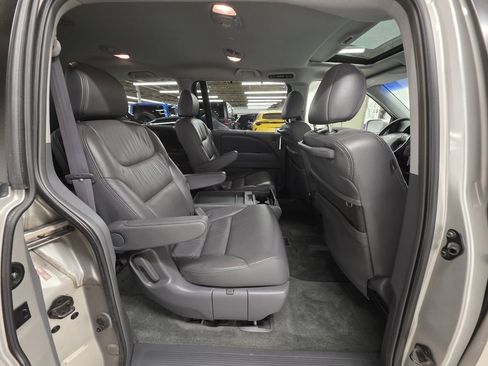 Used 2005 Honda Odyssey Touring image 27