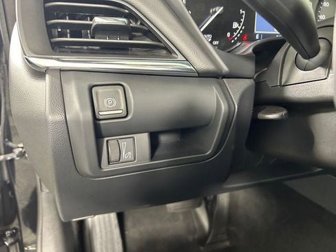 Used 2023 Cadillac CT4 Luxury w/ Sun And Sound Package AWD/4WD image 18