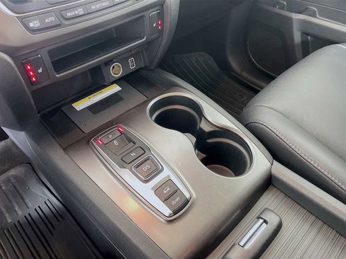 Used 2022 Honda Pilot Special Edition image 14