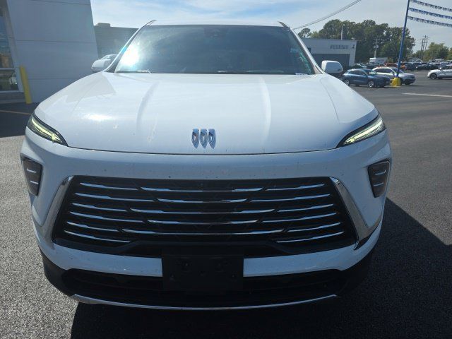 Used 2026 Buick Enclave Preferred AWD/4WD image 2
