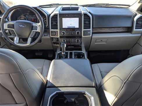 Used 2019 Ford F150 Lariat w/ Equipment Group 502A Luxury image 23