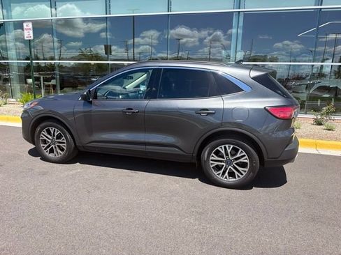 Used 2020 Ford Escape SEL AWD/4WD image 22