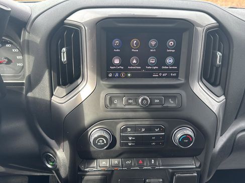 Used 2023 Chevrolet Silverado 1500 Custom image 15