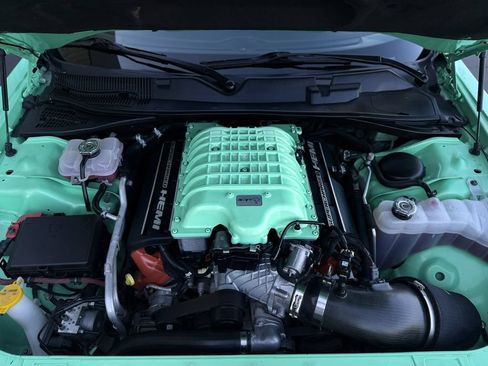 Used 2016 Dodge Challenger SRT Hellcat RWD image 26