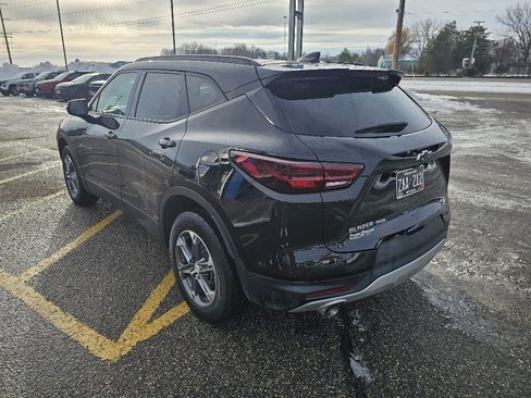 Used 2024 Chevrolet Blazer LT w/ Sound & Technology Package image 3