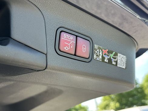 New 2026 Mercedes-Benz GLS 450 4MATIC image 22