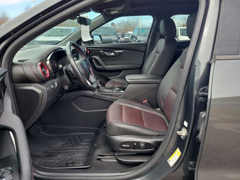 Used 2019 Chevrolet Blazer RS image 17