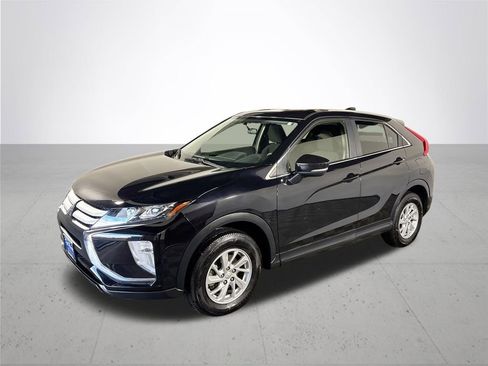 Used 2019 Mitsubishi Eclipse Cross ES image 2
