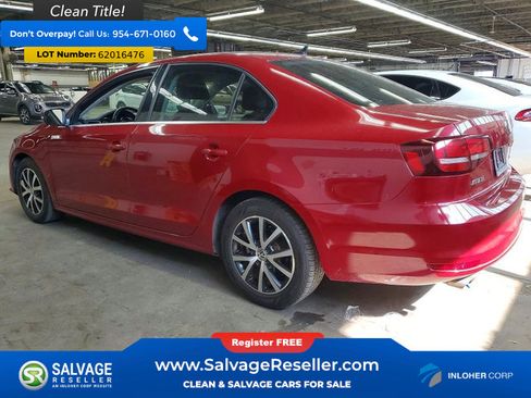 Used 2017 Volkswagen Jetta SE FWD image 3