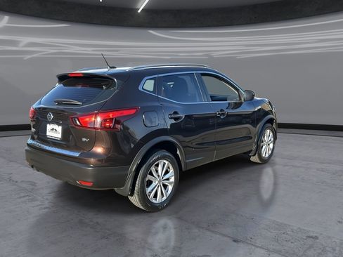 Used 2017 Nissan Rogue Sport SV FWD image 5