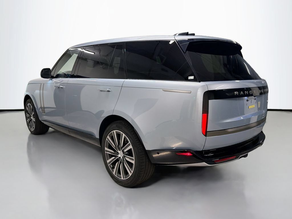 Used 2023 Land Rover Range Rover Long Wheelbase Autobiography AWD/4WD image 3