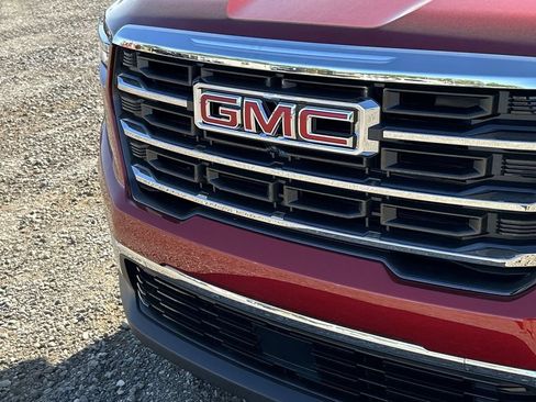 New 2026 GMC Acadia Elevation FWD image 31