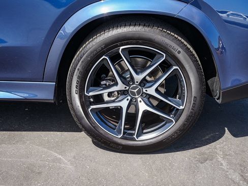 Certified 2025 Mercedes-Benz GLE 53 AMG 4MATIC image 10