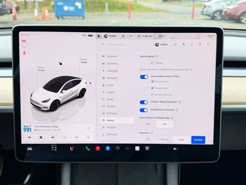 Used 2022 Tesla Model Y Long Range image 60