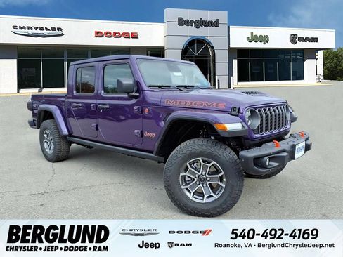New 2026 Jeep Gladiator Mojave image 1