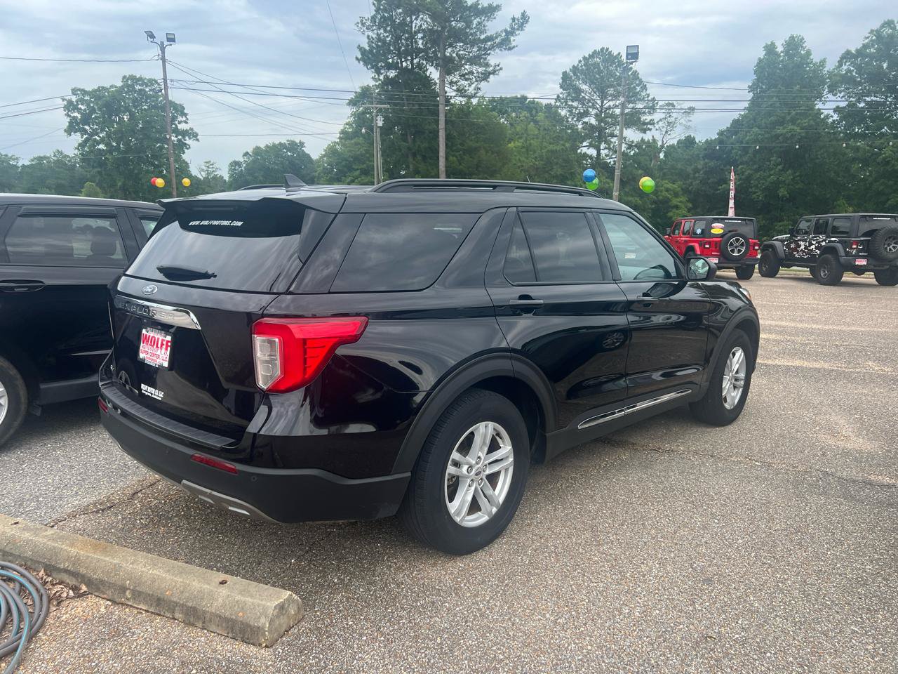 Used 2024 Ford Explorer XLT w/ Equipment Group 202A RWD image 6