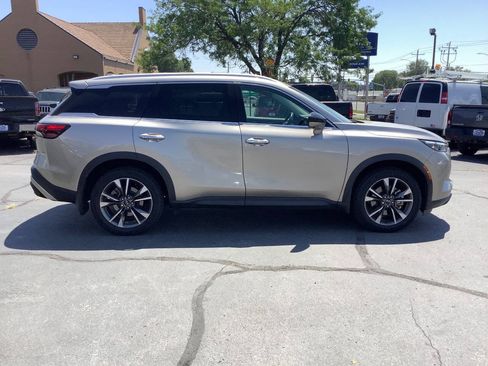 Used 2023 INFINITI QX60 Luxe w/ Cargo Package AWD/4WD image 10
