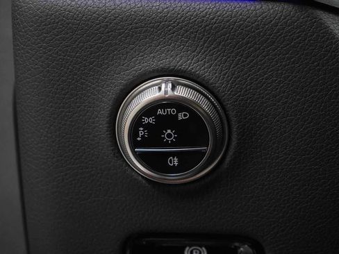 Certified 2026 Mercedes-Benz GLC 300 4MATIC image 27