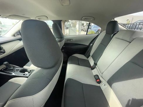 Used 2023 Toyota Corolla LE FWD image 7