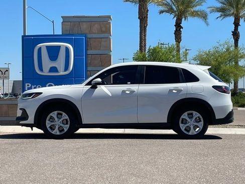 Certified 2025 Honda HR-V LX image 7