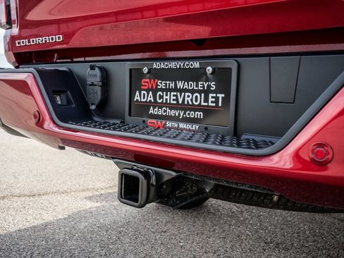 New 2026 Chevrolet Colorado LT w/ LT Convenience Package AWD/4WD image 13