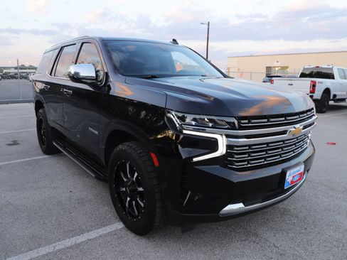 Used 2022 Chevrolet Tahoe Premier w/ Max Trailering Package image 4