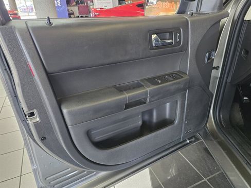 Used 2014 Ford Flex SE image 7