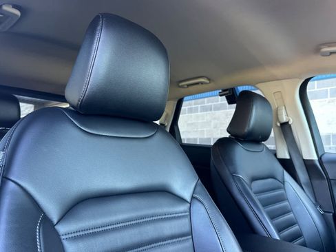 Certified 2024 Ford Edge SEL image 17