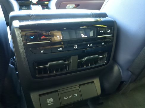 Used 2025 Acura MDX Type S image 16