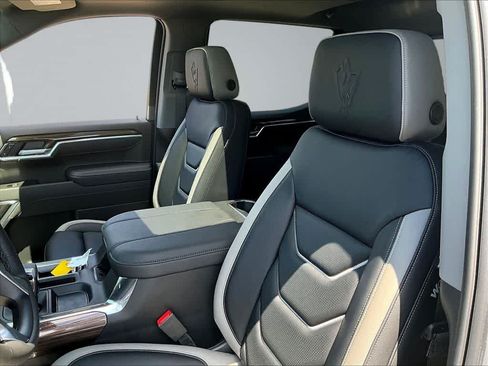 New 2026 Chevrolet Silverado 1500 RST w/ Dark Appearance Package AWD/4WD image 24