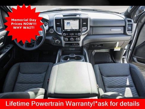 New 2025 RAM 1500 Big Horn AWD/4WD image 19