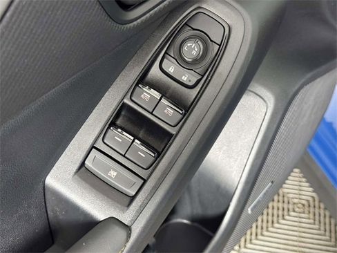 Used 2025 Subaru Crosstrek 2.5i Wilderness image 18