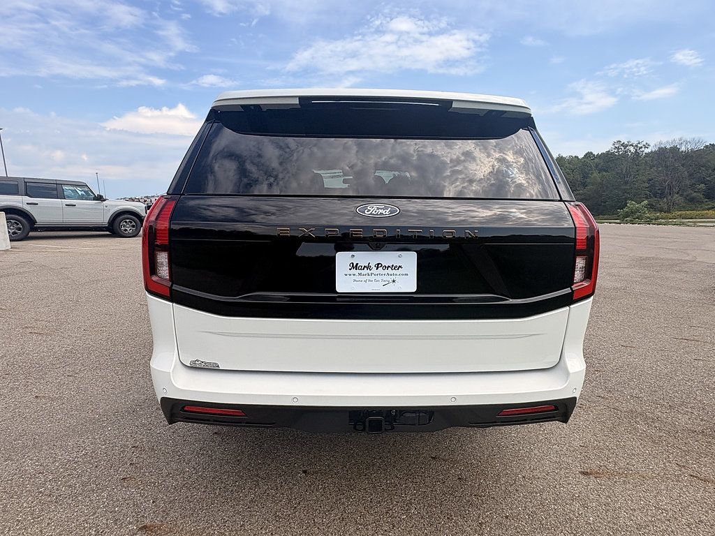 New 2027 Ford Expedition Tremor w/ Driver's Package AWD/4WD image 4