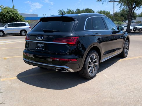 Used 2023 Audi Q5 2.0T Premium w/ Convenience Package AWD/4WD image 10