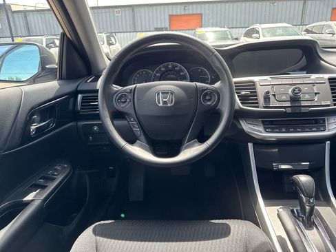 Used 2015 Honda Accord Sport image 19