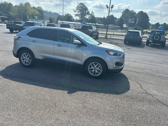 Used 2023 Ford Edge SEL w/ Convenience Package AWD/4WD image 47