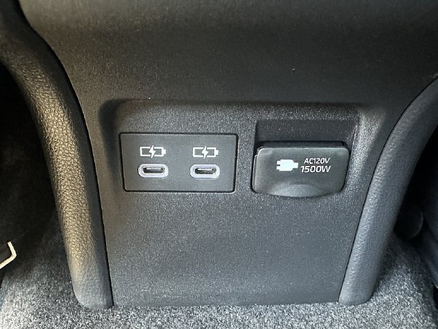 New 2026 Toyota Prius Plug-In Hybrid FWD image 16