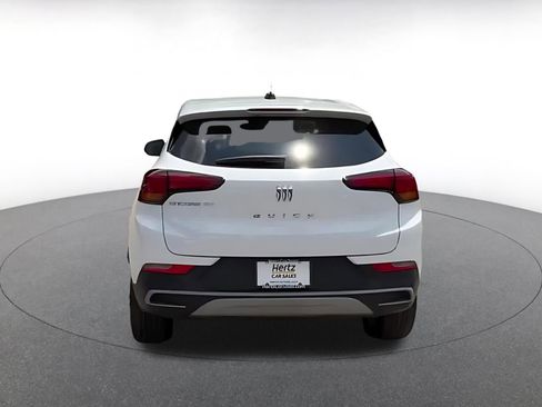 Used 2025 Buick Encore GX Preferred FWD image 12