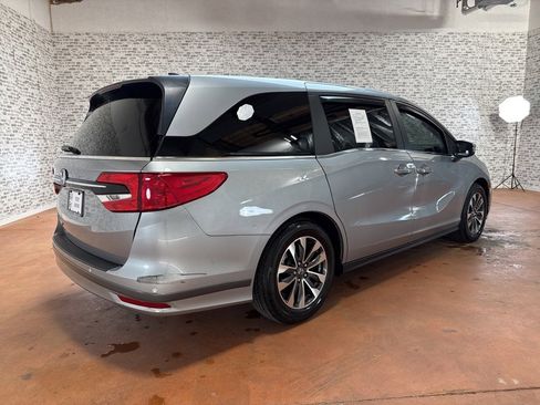 Used 2023 Honda Odyssey EX-L image 8