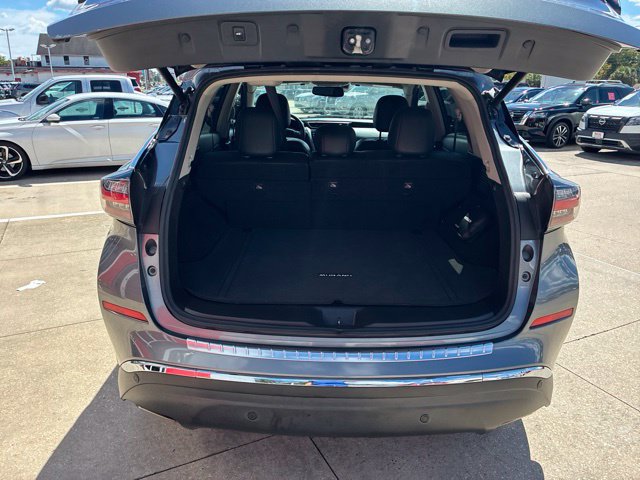 Used 2020 Nissan Murano Platinum w/ Cargo Package FWD image 8