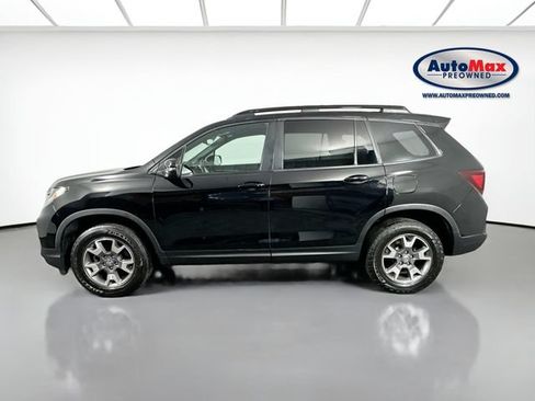 Used 2023 Honda Passport TrailSport image 9