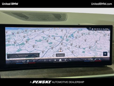 Used 2025 BMW X7 xDrive40i w/ Climate Comfort Package AWD/4WD image 11